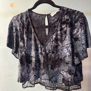 Black and Dark Teal Floral Lace Burnout Crop Blouse Size S